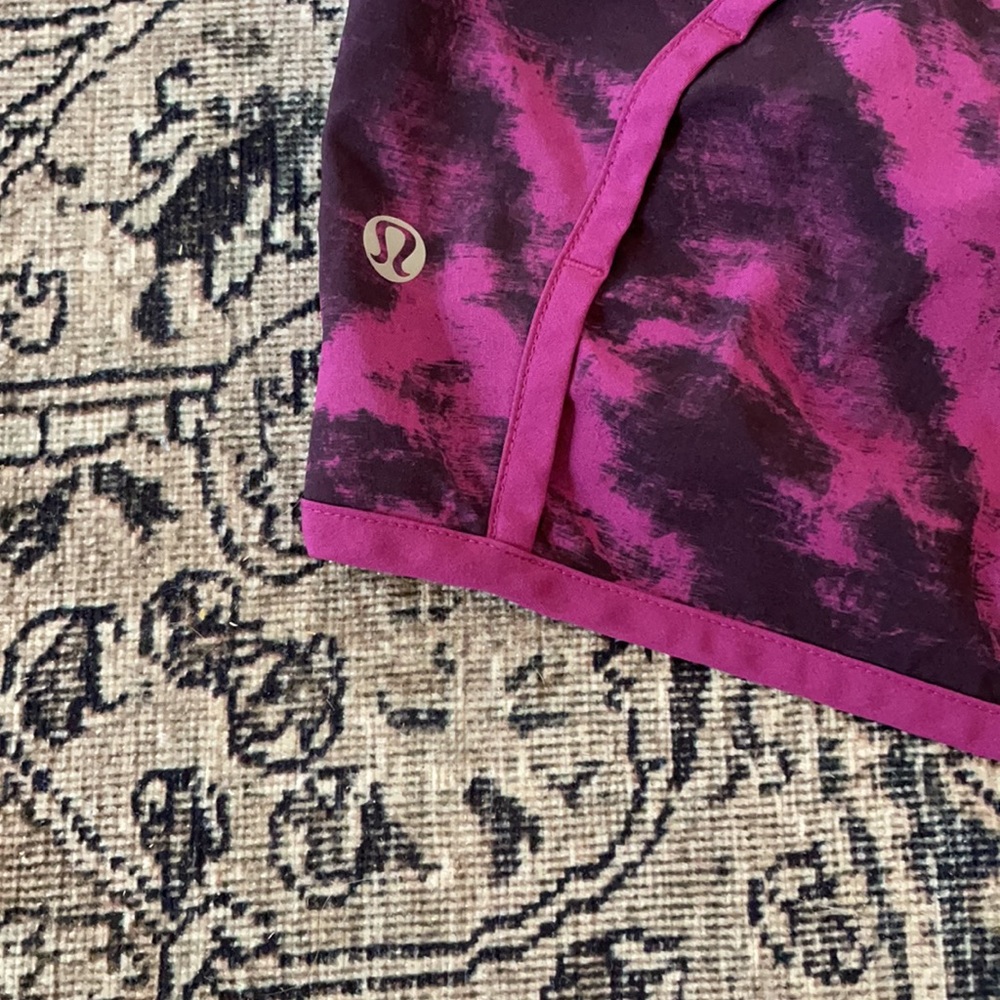 LULULEMON 4” Inseam Speed Short Tie Dye Tall - Picture 3 of 5